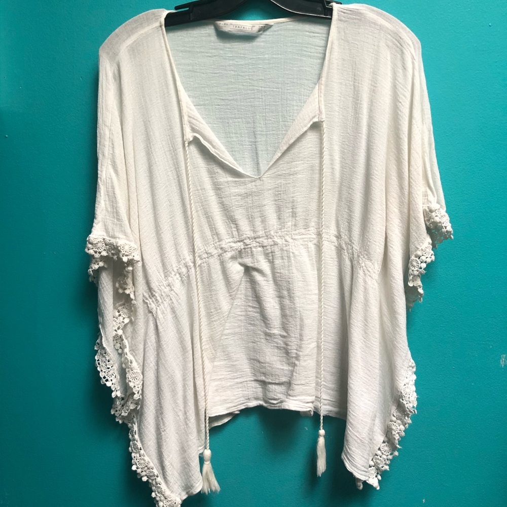 cute top • zara trafaluc